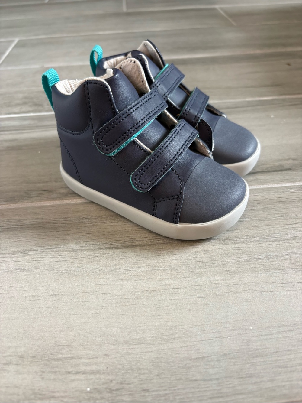 Ten Little Navy Blue Everyday High Tops Toddler Sneakers Size 6 NWOB